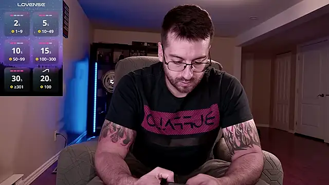 JayXCee Official online show from November 17, 2025, 4:46 pm