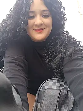 Liancy online show from December 21, 2024, 2:26 pm