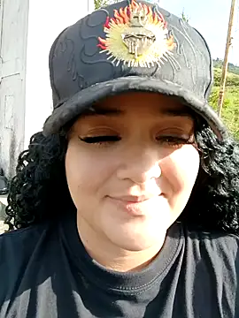 Liancy online show from December 21, 2024, 8:32 pm