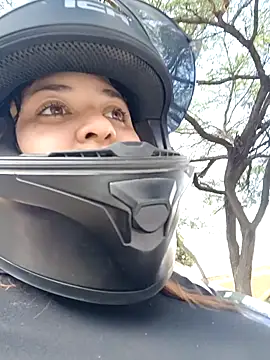 Liancy online show from February 1, 2025, 7:02 pm