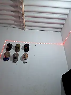 Liancy online show from March 9, 2025, 4:16 am