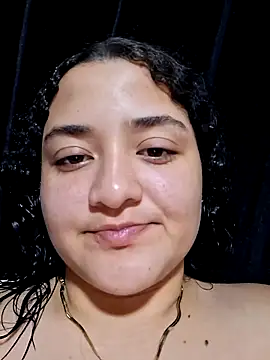 Liancy online show from October 20, 2025, 8:42 pm