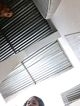 Liancy online show from October 29, 2025, 3:09 am