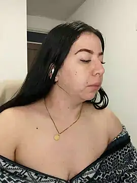 Snapshot of Im_coco chatting on July 11, 2026, 11:13 am Im coco online show from July 11, 2026, 11:13 am