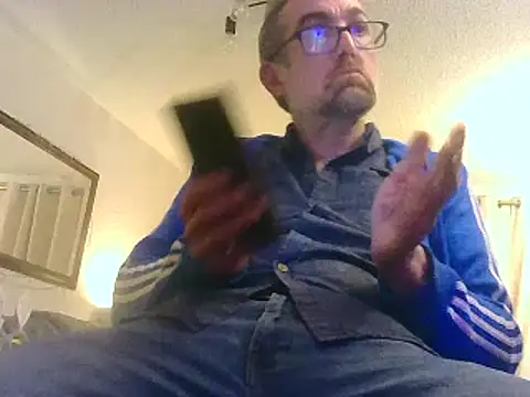 Snapshot of bibananaman chatting on January 5, 2025, 2:38 am bibananaman online show from January 5, 2025, 2:38 am