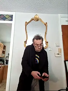 Snapshot of bibananaman chatting on January 12, 2025, 9:51 am bibananaman online show from January 12, 2025, 9:51 am