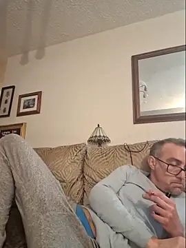 bibananaman online show from November 13, 2025, 2:32 am