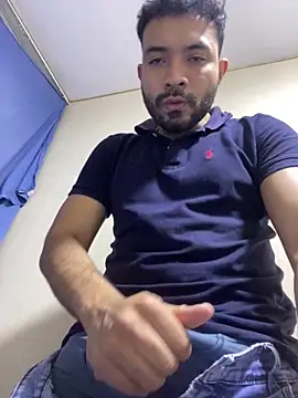Snapshot of luisfer_98 chatting on May 8, 2026, 6:19 am luisfer 98 online show from May 8, 2026, 6:19 am
