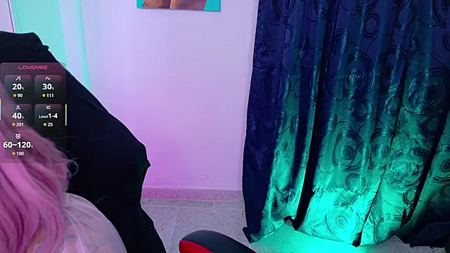 pandorabeker online show from October 28, 2025, 1:53 am