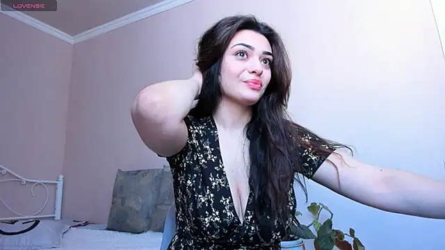  cleopattra  online show from January 11, 2025, 9:15 am