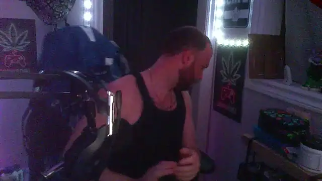 Snapshot of GeneralXMillyX chatting on November 3, 2025, 5:31 am GeneralXMillyX online show from November 3, 2025, 5:31 am