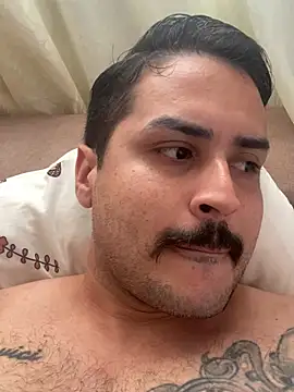 casalhot69 online show from April 26, 2026, 6:38 pm