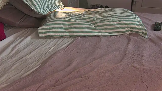 AlicePirs online show from January 24, 2025, 8:23 am