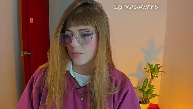 Snapshot of tekila__ chatting on February 7, 2026, 11:08 pm tekila online show from February 7, 2026, 11:08 pm