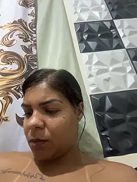 Indiazinhax online show from March 4, 2026, 9:32 pm