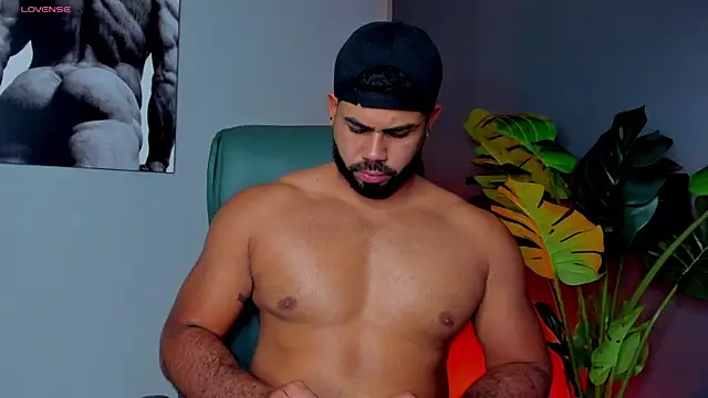 noah crux online show from April 12, 2026, 4:06 am