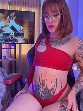 ValenGray online show from November 9, 2025, 1:20 pm