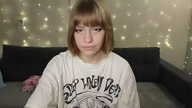 HermioneHHH online show from December 19, 2024, 6:12 pm