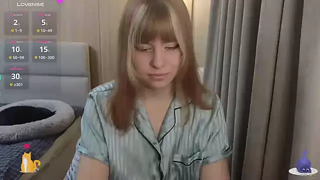 HermioneHHH online show from November 10, 2025, 6:18 pm