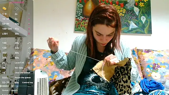 Sophie Bell online show from March 6, 2025, 11:20 pm