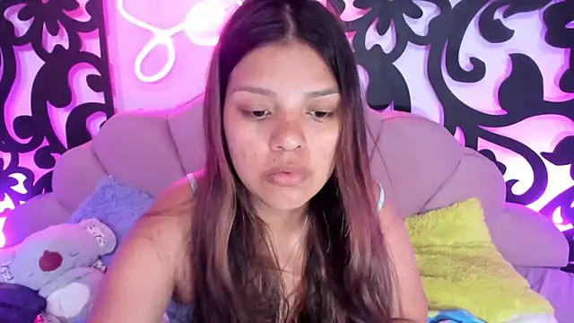 Snapshot of your_little_naughty1 chatting on January 2, 2025, 4:52 am your little naughty1 online show from January 2, 2025, 4:52 am