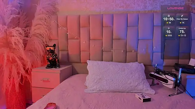 MelodyBliss online show from December 23, 2025, 6:00 am