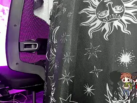 Charlotte Joestar online show from November 4, 2025, 4:00 am