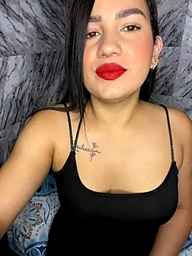 Cumming Tiffani online show from October 24, 2025, 11:28 am