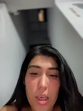 emma  cute   online show from March 6, 2026, 11:28 am