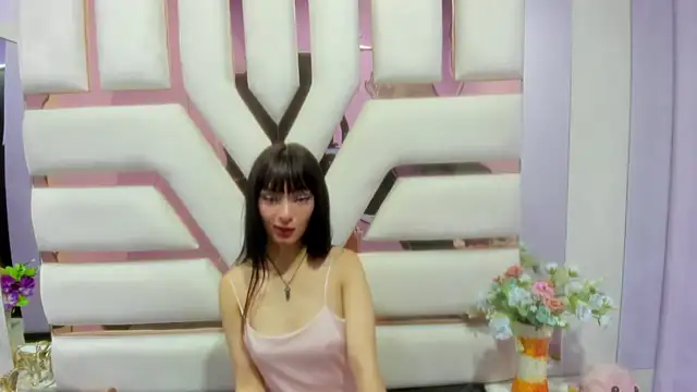 Snapshot of Aurora_18 chatting on January 16, 2025, 8:03 pm Aurora 18 online show from January 16, 2025, 8:03 pm