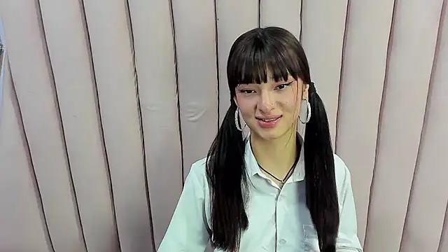 Snapshot of Aurora_18 chatting on January 25, 2025, 8:42 pm Aurora 18 online show from January 25, 2025, 8:42 pm