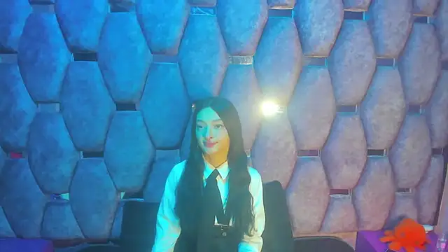 Snapshot of Aurora_18 chatting on September 30, 2025, 2:00 pm Aurora 18 online show from September 30, 2025, 2:00 pm