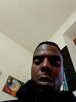 Snapshot of blackman933z chatting on October 26, 2025, 4:35 pm blackman933z online show from October 26, 2025, 4:35 pm