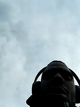 Snapshot of blackman933z chatting on November 9, 2025, 11:41 am blackman933z online show from November 9, 2025, 11:41 am