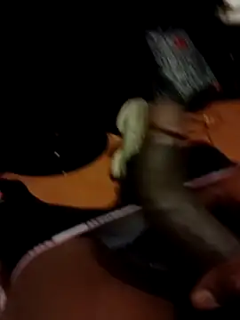 Snapshot of blackman933z chatting on March 28, 2026, 11:59 pm blackman933z online show from March 28, 2026, 11:59 pm