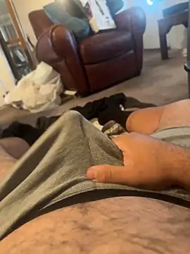 Jayare95 online show from November 17, 2025, 7:41 pm