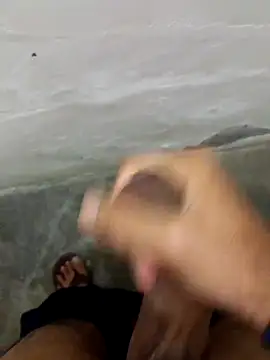 Snapshot of Sweety_2144 chatting on March 6, 2025, 3:46 am Sweety 2144 online show from March 6, 2025, 3:46 am