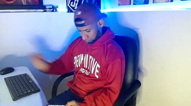 Enriblack92 online show from December 2, 2024, 8:11 pm