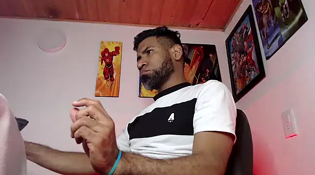 Enriblack92 online show from December 8, 2024, 3:32 am