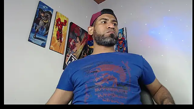 Enriblack92 online show from February 13, 2025, 12:02 am