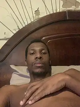 DManL online show from April 28, 2026, 4:50 am