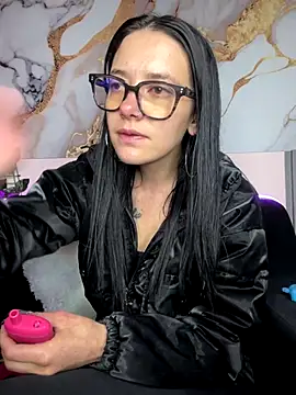 Isabella 21x online show from October 11, 2025, 12:26 pm