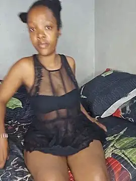 curvysexybody online show from June 12, 2026, 11:31 am