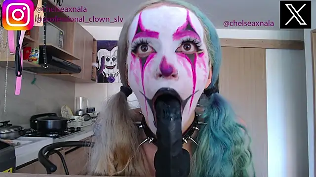 Eloise-brown online show from September 13, 2025, 7:35 pm