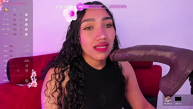 Snapshot of Olivia_fx chatting on June 17, 2026, 8:32 pm Olivia fx online show from June 17, 2026, 8:32 pm