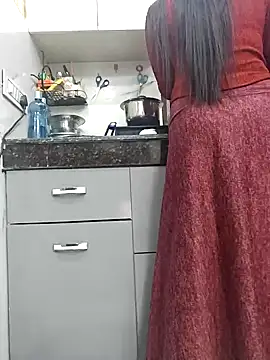 Manpreet kaur21 online show from December 8, 2024, 12:52 pm