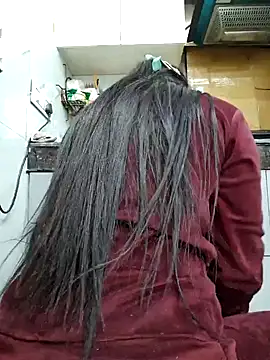 Manpreet kaur21 online show from December 13, 2024, 3:21 pm