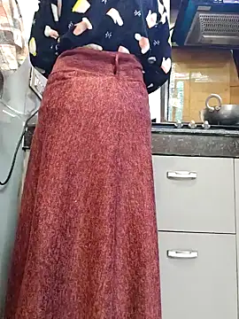 Manpreet kaur21 online show from January 25, 2025, 1:52 pm