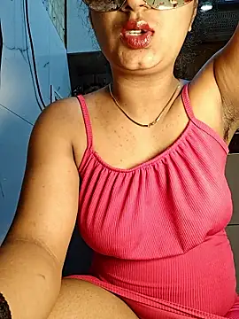 Manpreet kaur21 online show from March 7, 2026, 5:54 pm