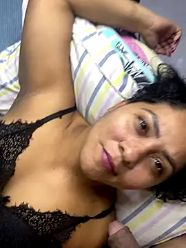 Snapshot of mayemarc chatting on September 12, 2025, 9:26 pm mayemarc online show from September 12, 2025, 9:26 pm